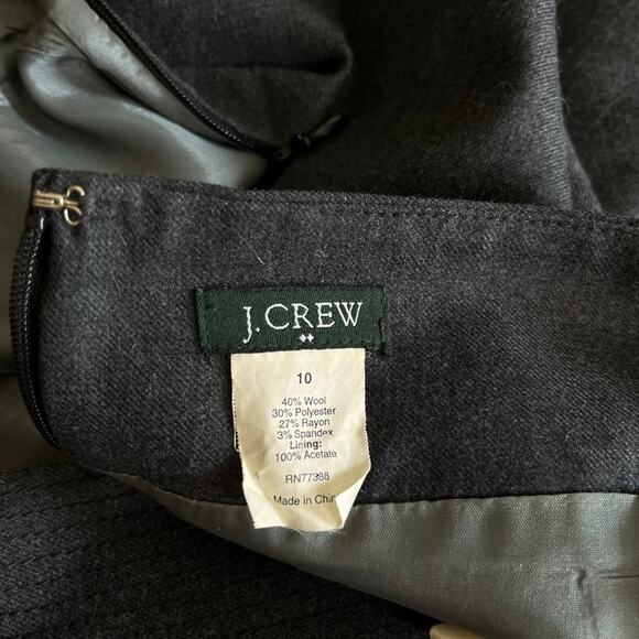 J.Crew charcoal gray wool blend A-line mini skirt with an inverted front pleat - Picture 2 of 7
